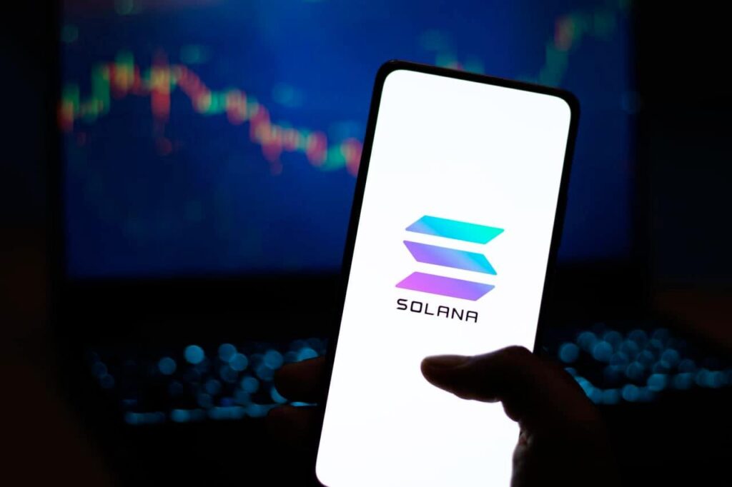 AI sets Solana’s next record high after SOL flips BNB in market cap