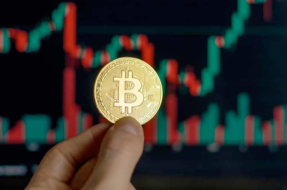 Bitcoin’s historical performance reveals when the next BTC peak could come