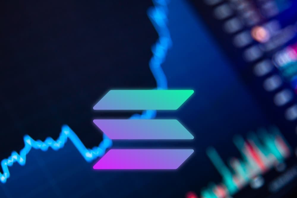 Solana active addresses plunge to 2025 lows